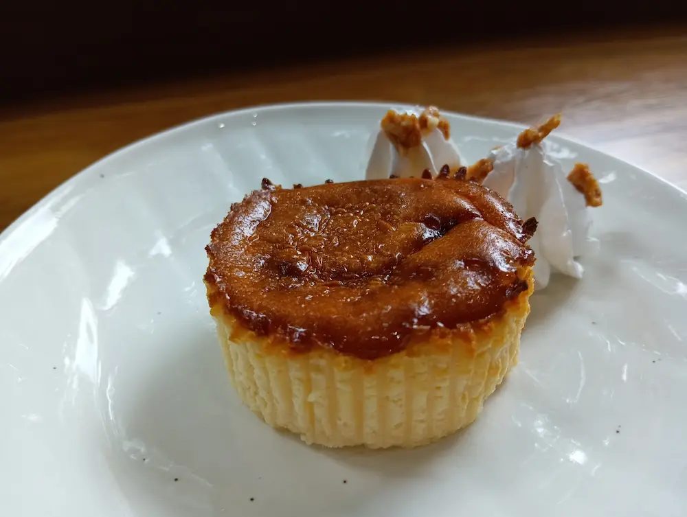 バスクチーズケーキ